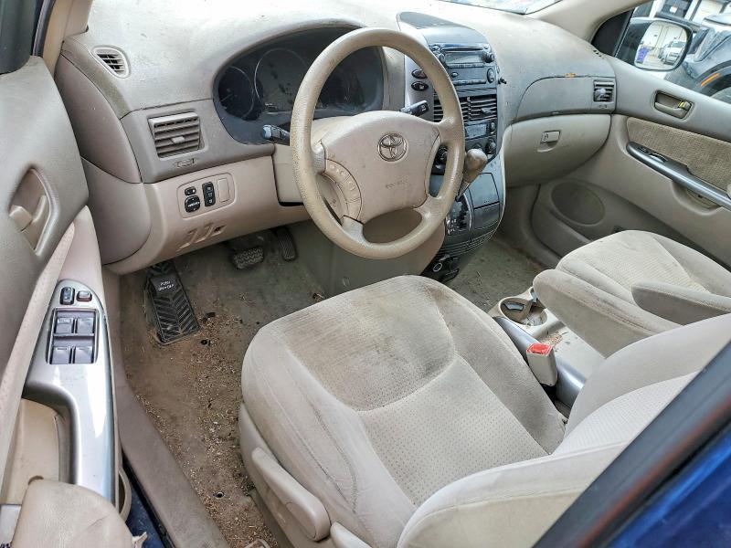 2007 Toyota Sienna le 7-passenger