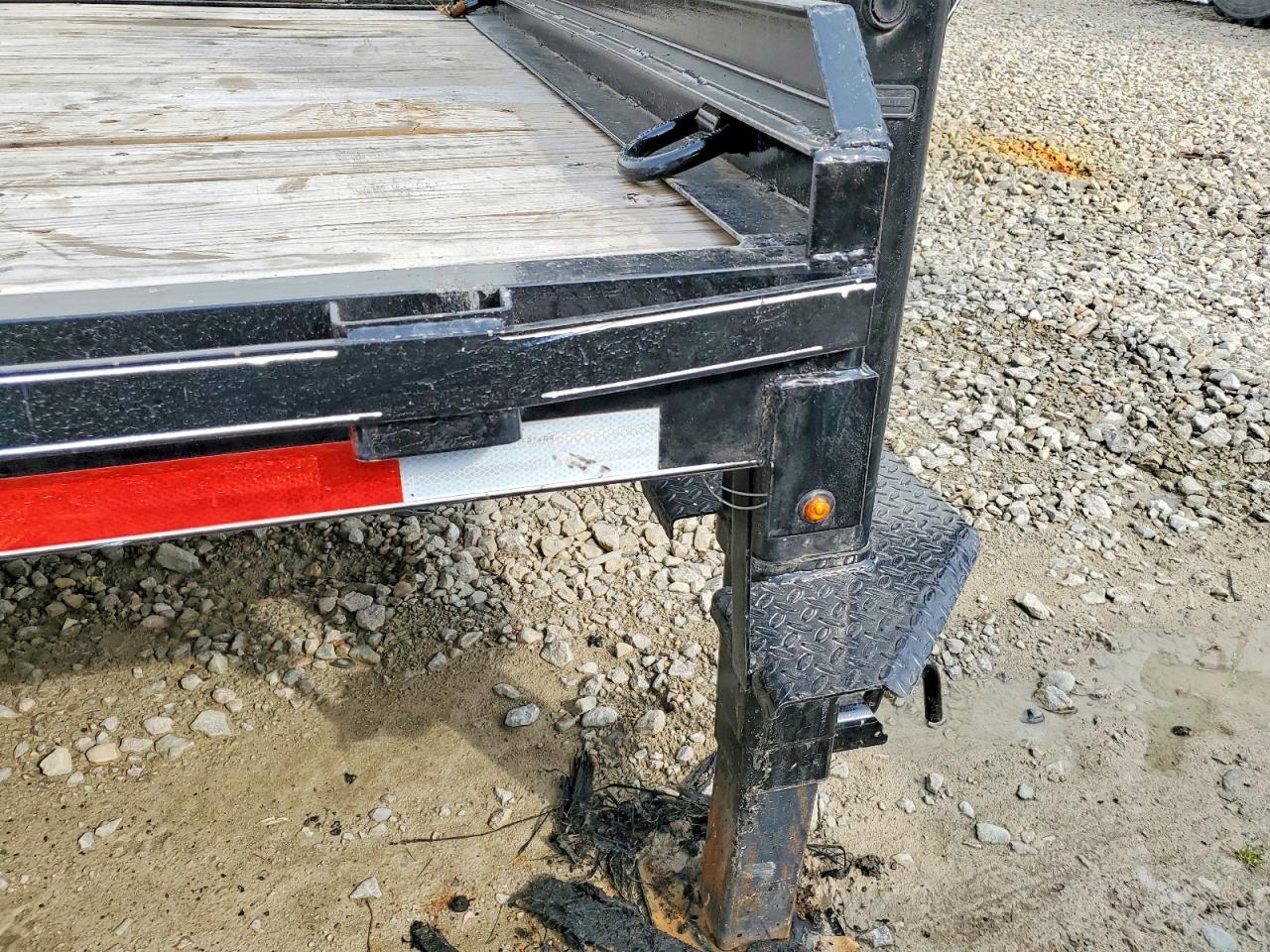 2025 CMI 2025 Corn PRO 20+5 Equipment Trailer