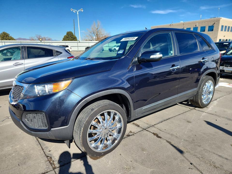 2013 KIA Sorento lx