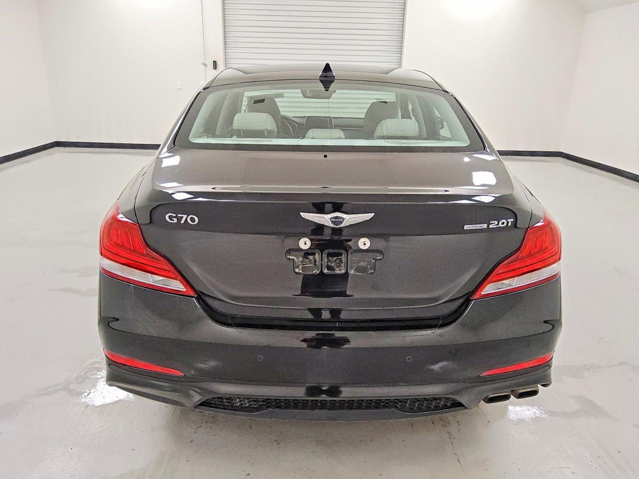 2020 Genesis G70 2.0t