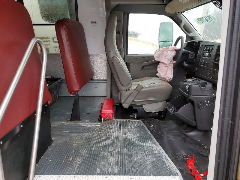 2017 Chevrolet Express G3500