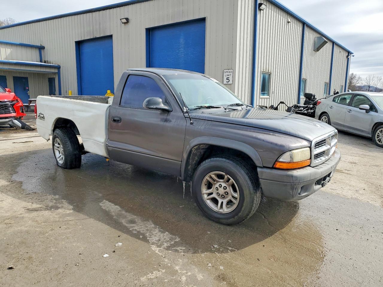 2004 Dodge Dakota SXT
