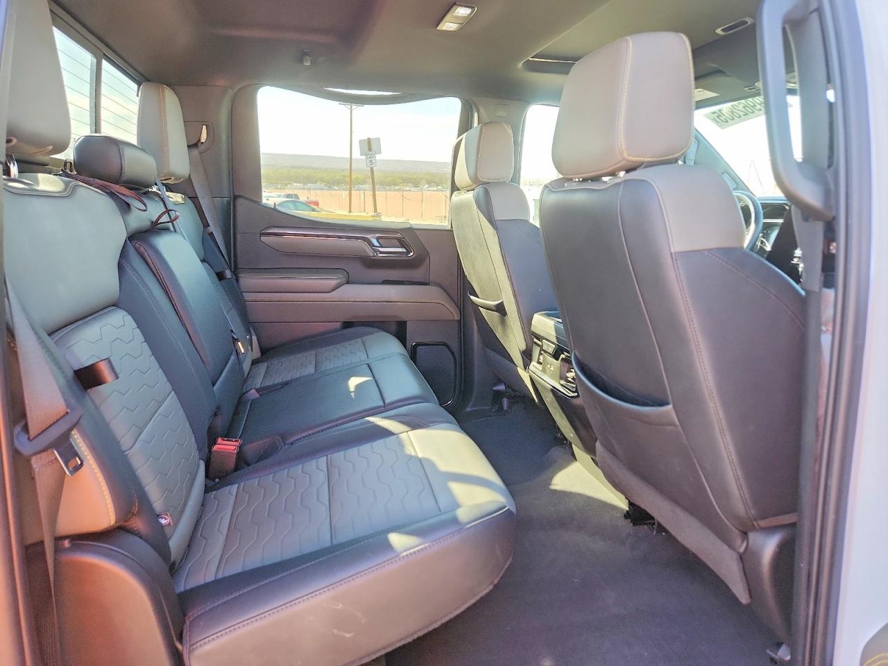 2023 Chevrolet Silverado K1500 ZR2