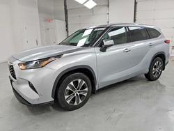 2022 Toyota Highlander Hybrid xle en venta en Glassboro, NJ