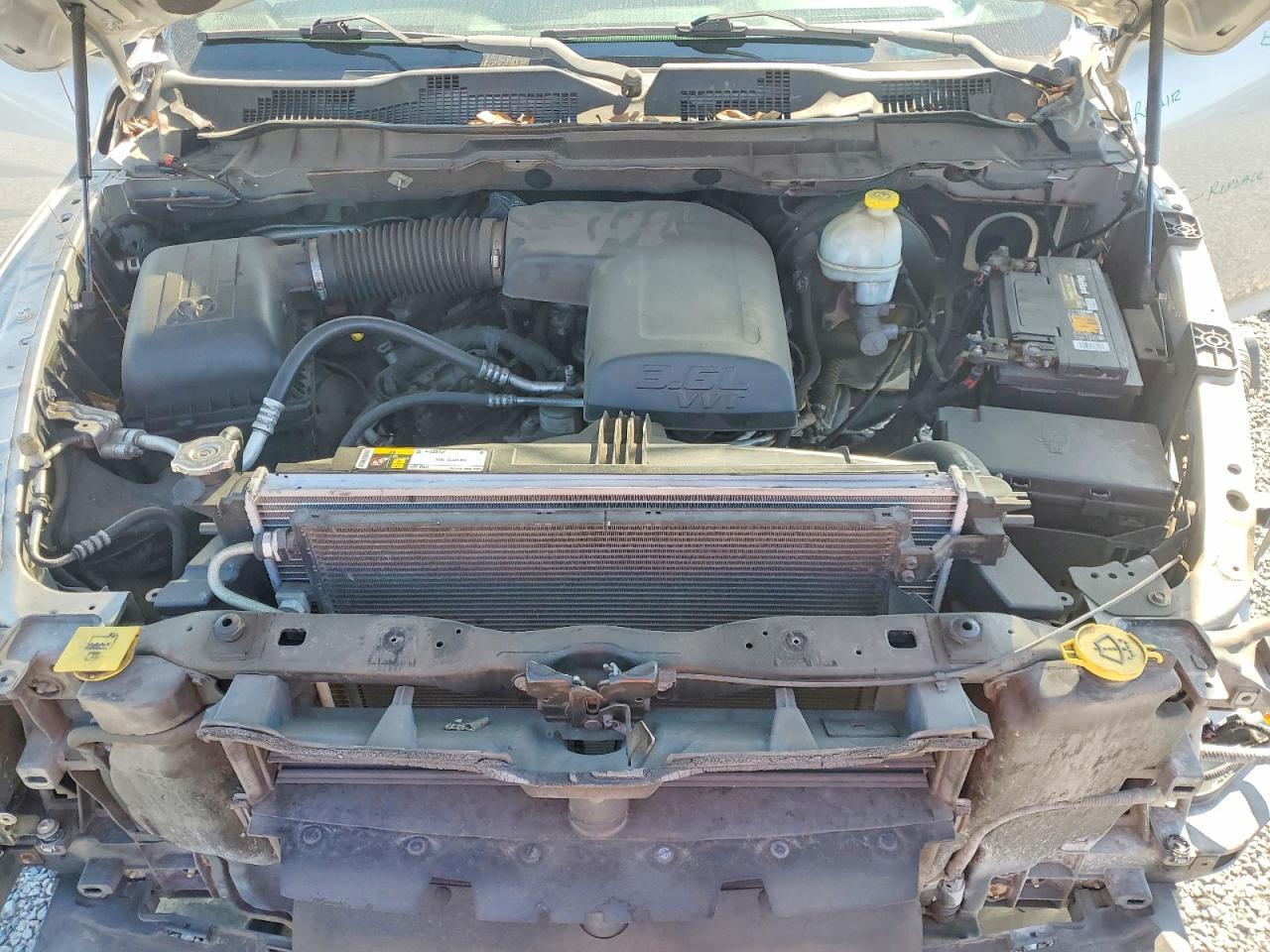 2015 Dodge RAM 1500 SLT