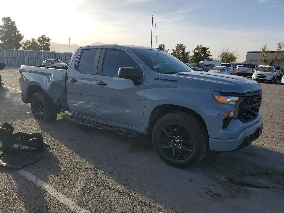 2025 Chevrolet Silverado C1500 Custom