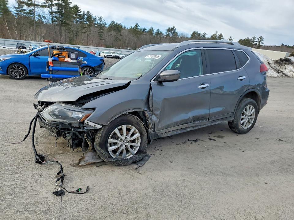 2018 Nissan Rogue sv