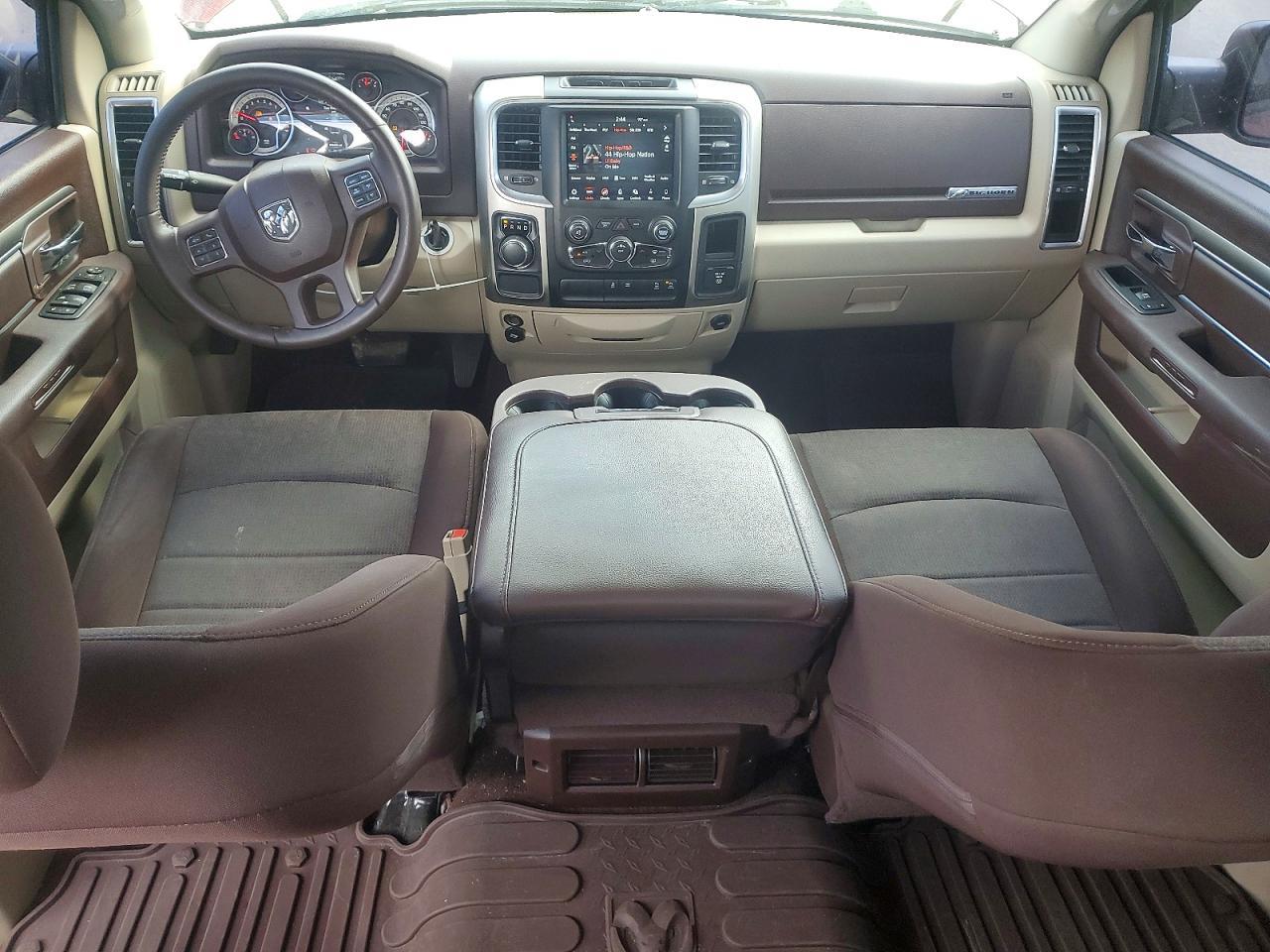 2018 Dodge RAM 1500 SLT