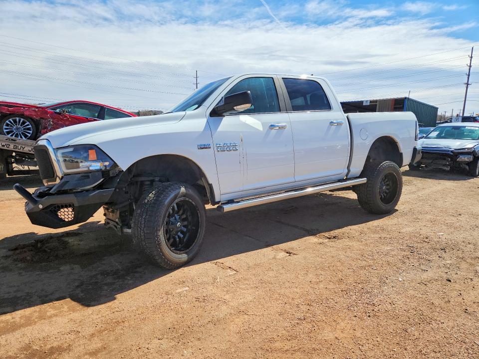 2016 Dodge Ram 1500 slt