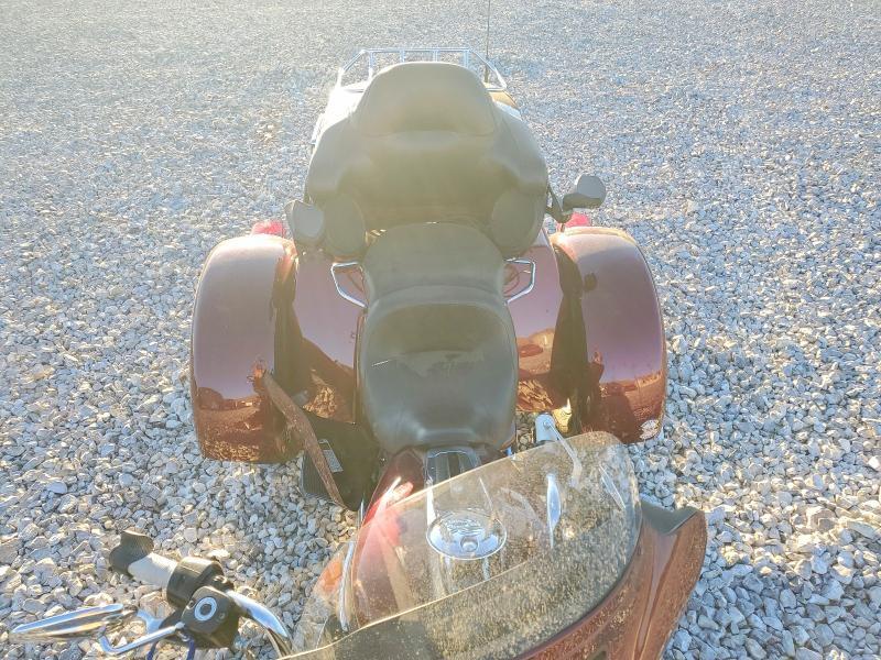 2015 Harley-Davidson Flhtcutg tri Glide Ultra