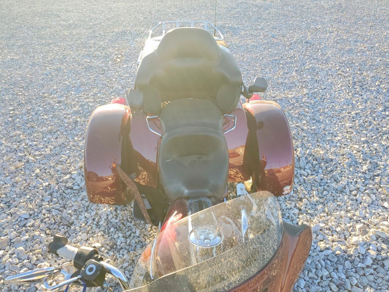 2015 Harley-Davidson Flhtcutg TRI Glide Ultra