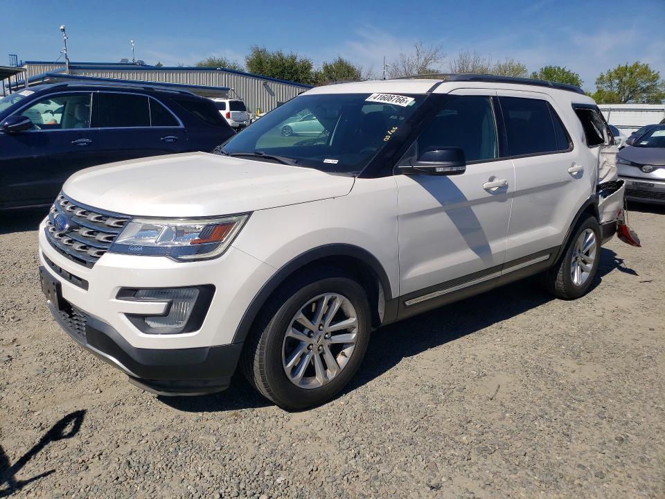 2017 Ford Explorer xlt