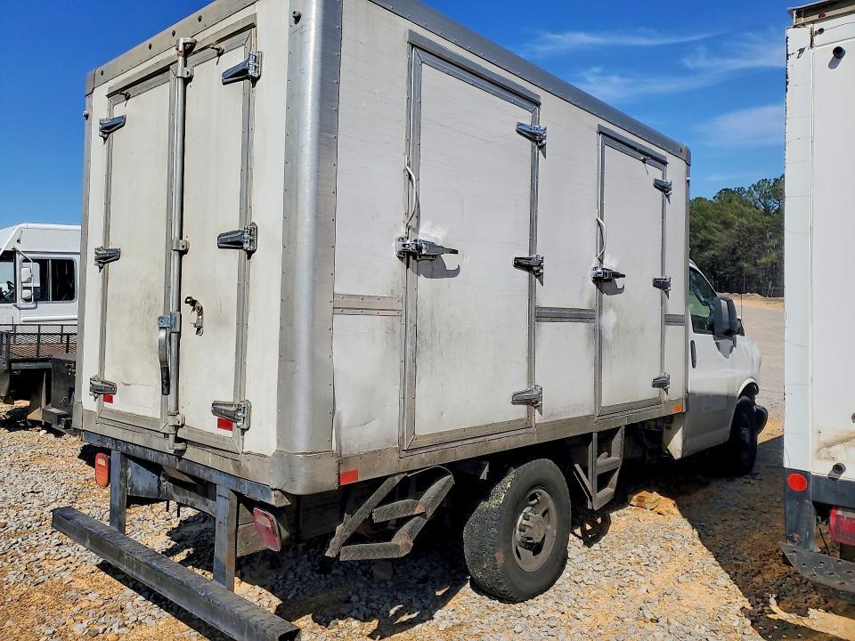 2017 Chevrolet Express Refrigerated BOX Truck