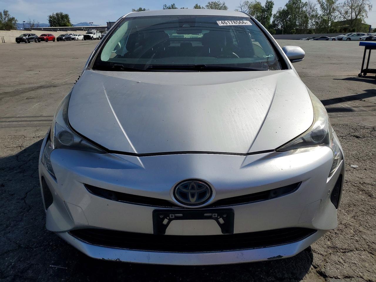 2018 Toyota Prius two