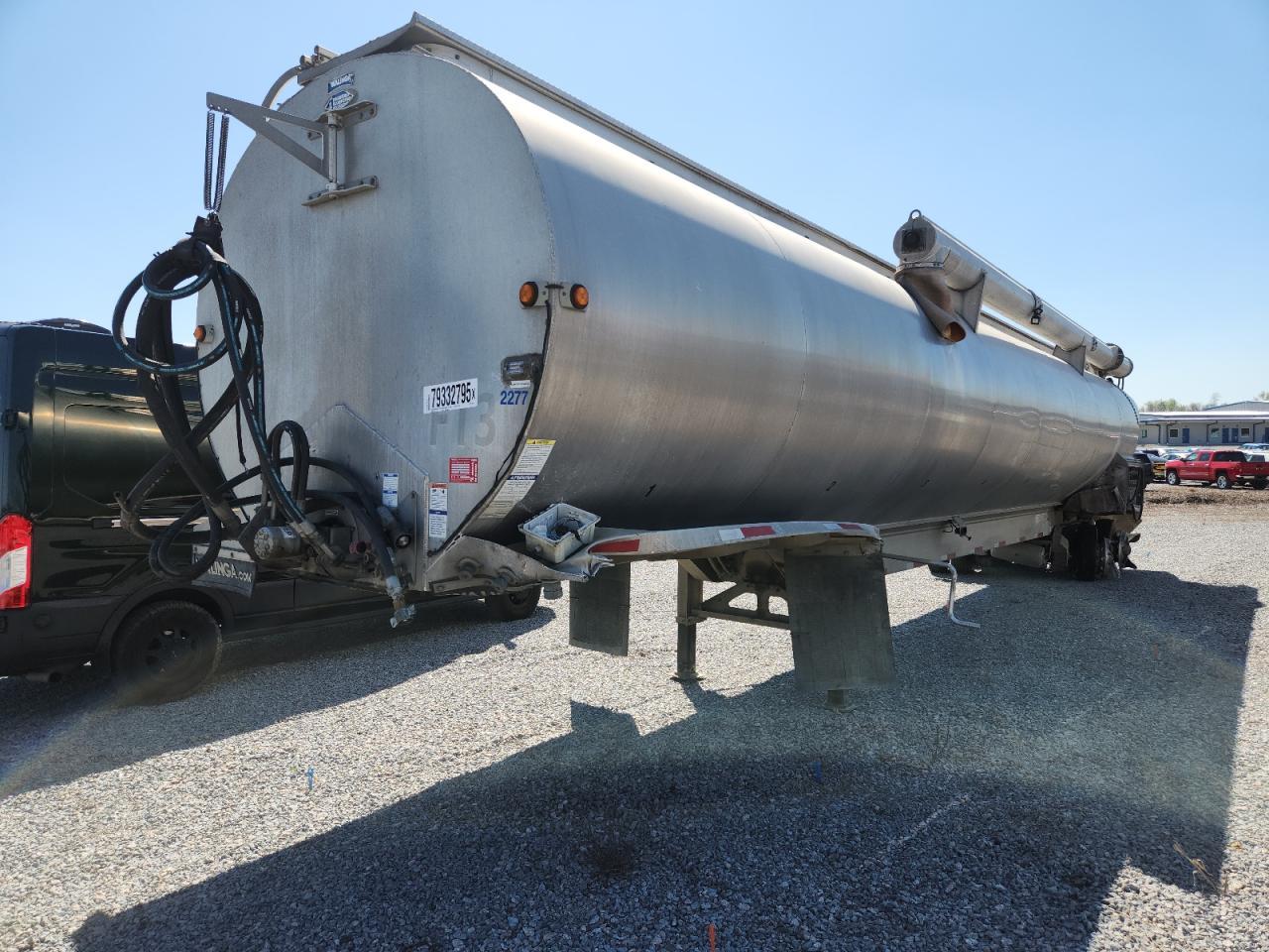 2021 Walinga, Inc. Feed Trailer 2277