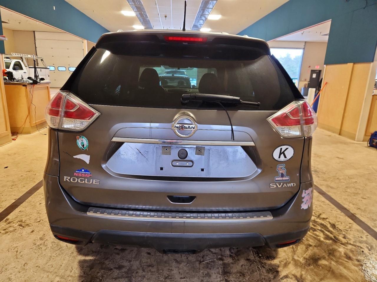 2015 Nissan Rogue sv