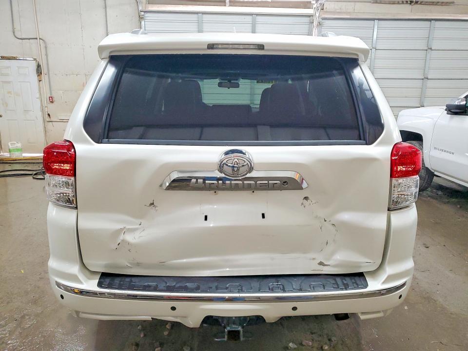 2011 Toyota 4runner SR5