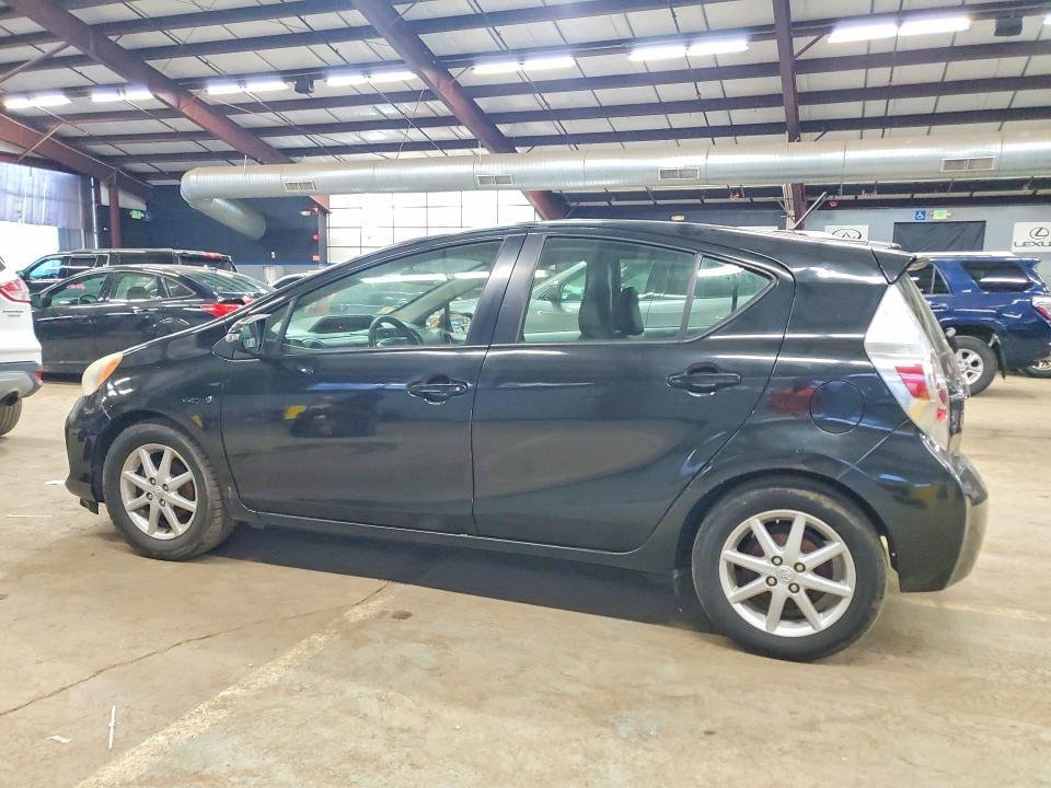 2014 Toyota Prius c Four