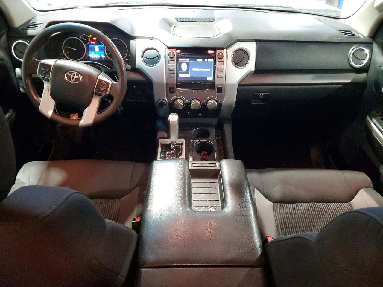 2017 Toyota Tundra SR5