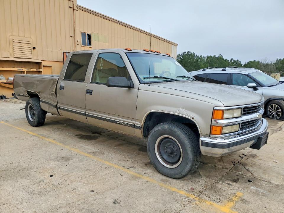 1999 Chevrolet Gmt-400 C3500