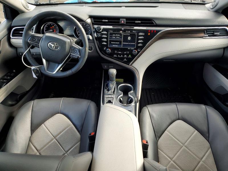 2018 Toyota Camry xle V6