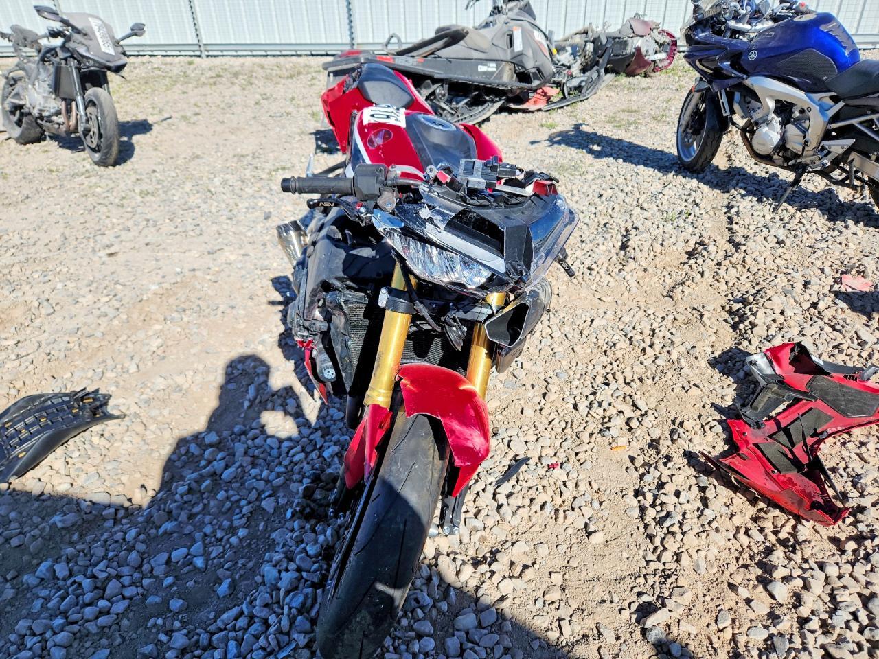 2021 Honda CBR1000 RA