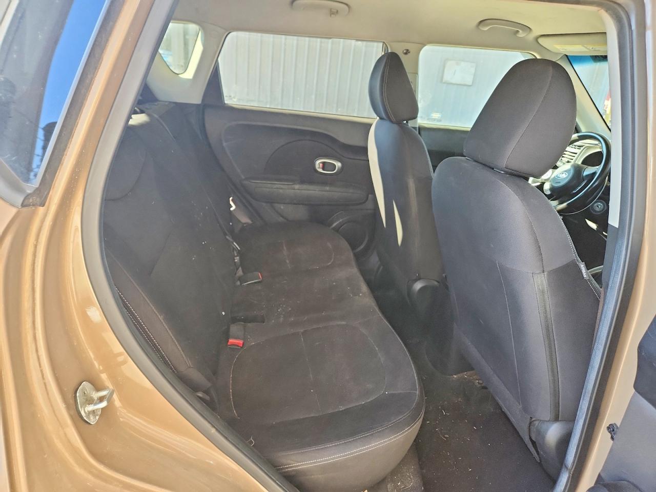 2015 KIA Soul Base