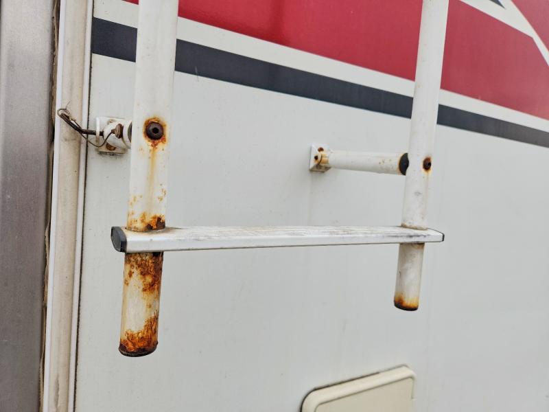 2007 Fleetwood Redline Camper