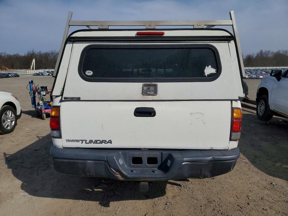 2003 Toyota Tundra Base