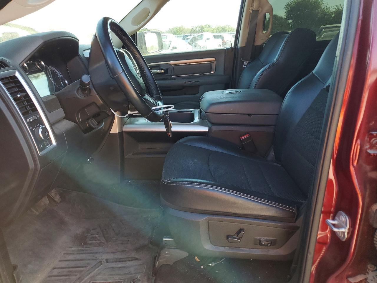 2017 Dodge RAM 1500 SLT
