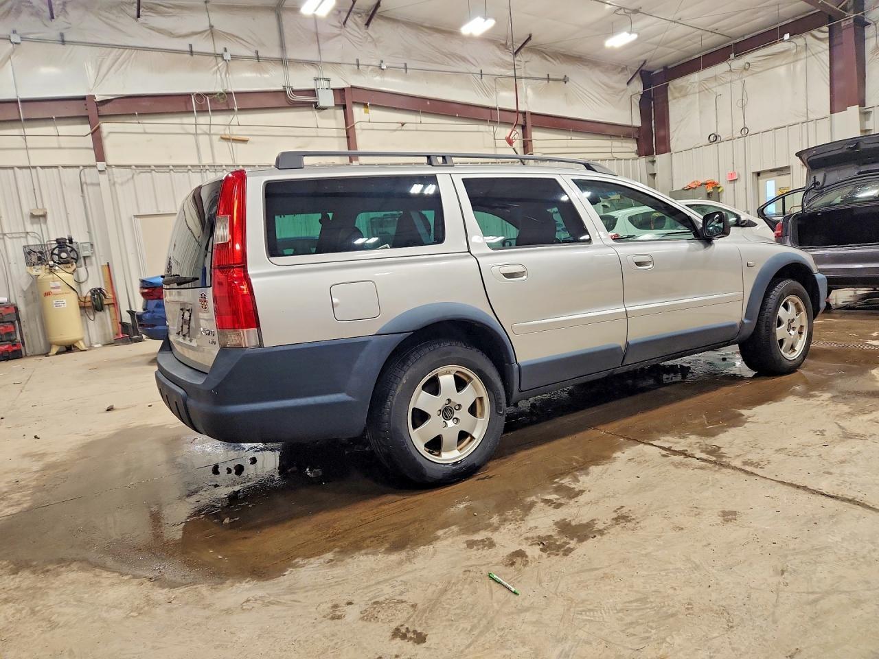 2004 Volvo Xc70