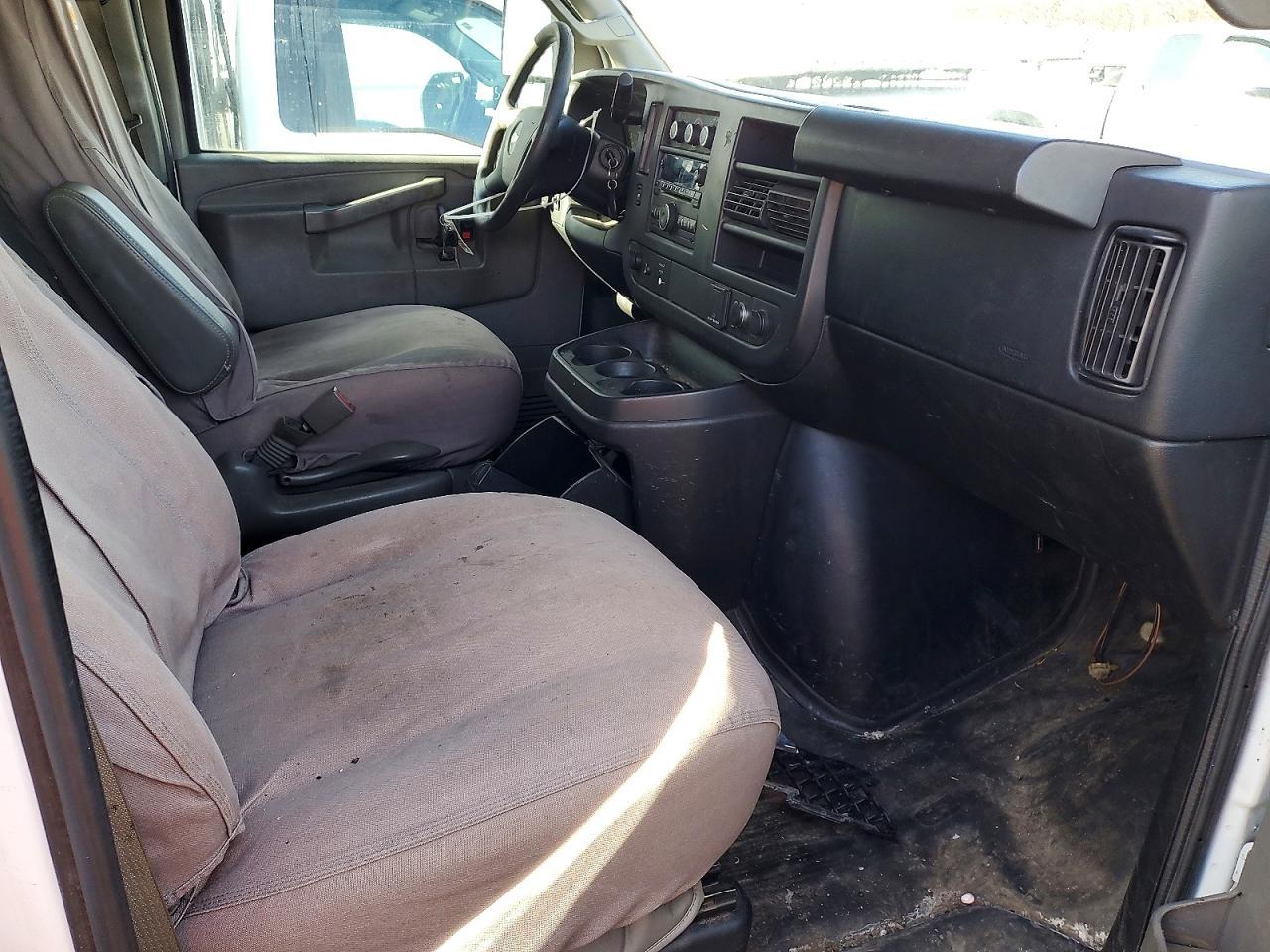 2017 Chev Rolet Express Utility / Service Truck