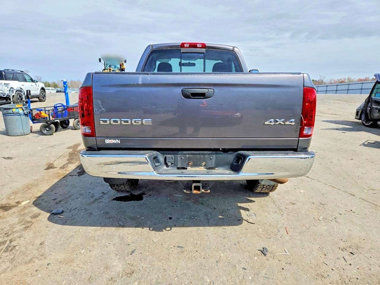 2003 Dodge RAM 1500 ST
