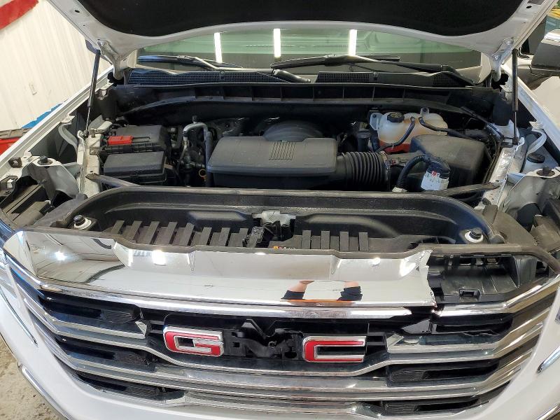 2025 GMC Sierra K1500 SLT