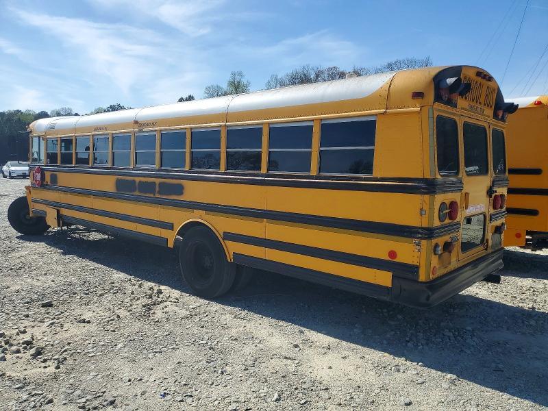 2000 Freightliner Chassis FS65