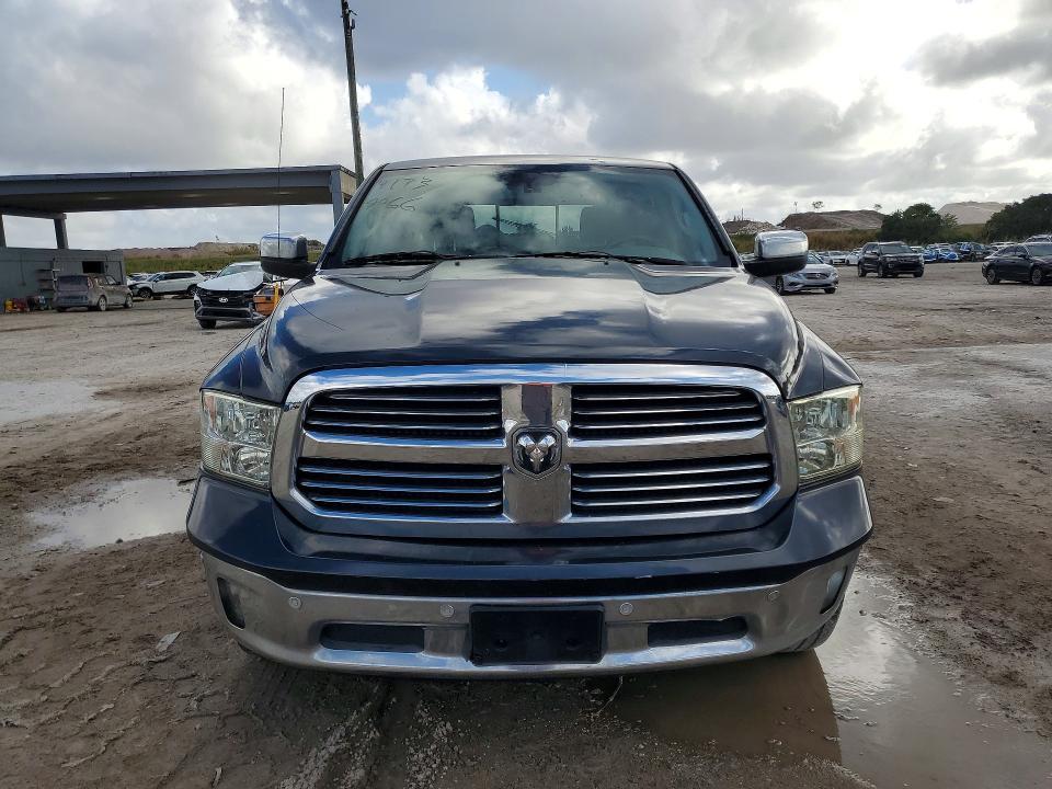 2014 Dodge RAM 1500 SLT