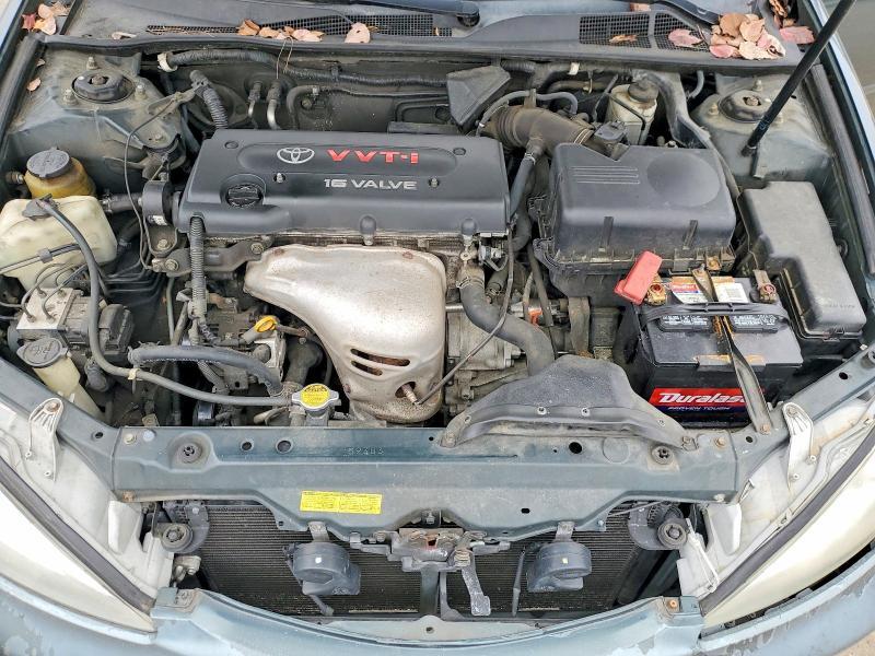 2003 Toyota Camry le