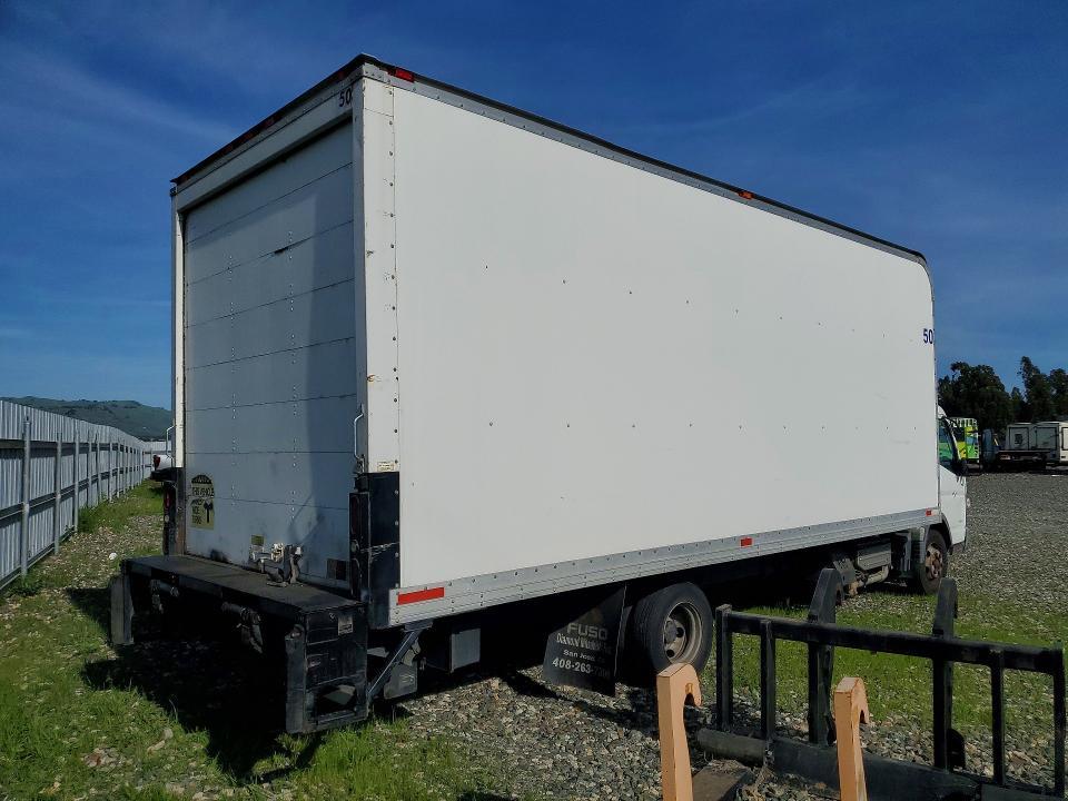 2016 Mitsubishi Fuso FEC92S Delivery Truck