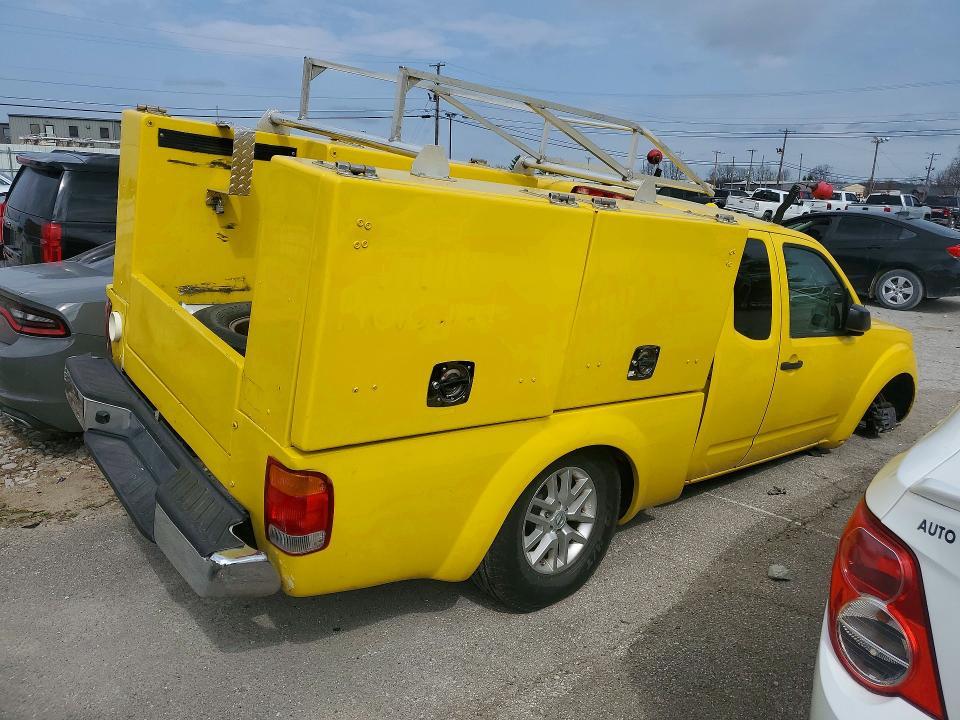 2017 Nissan Frontier sv V6