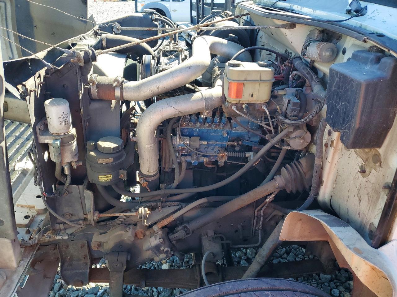 1995 International 4700 BOX Truck