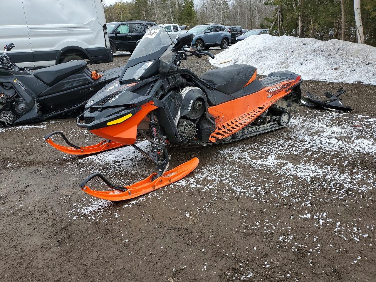2015 Skidoo Renegade