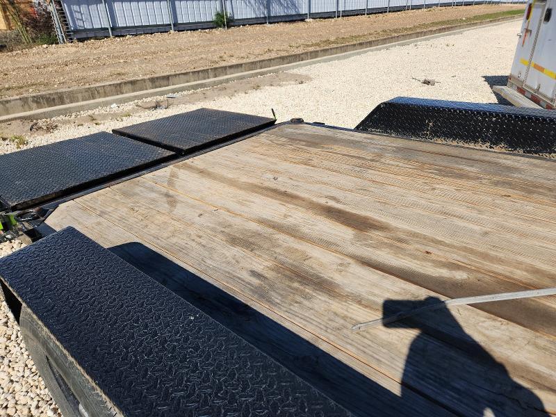 2025 Load Trail Equipment Trailer