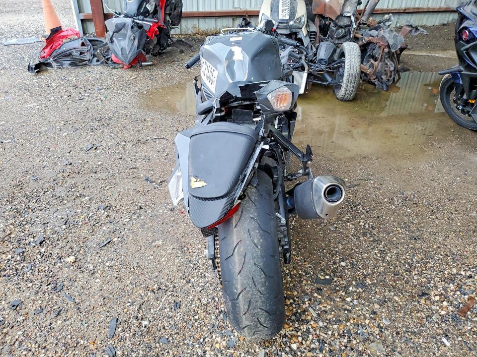 2025 Suzuki GSX-R750