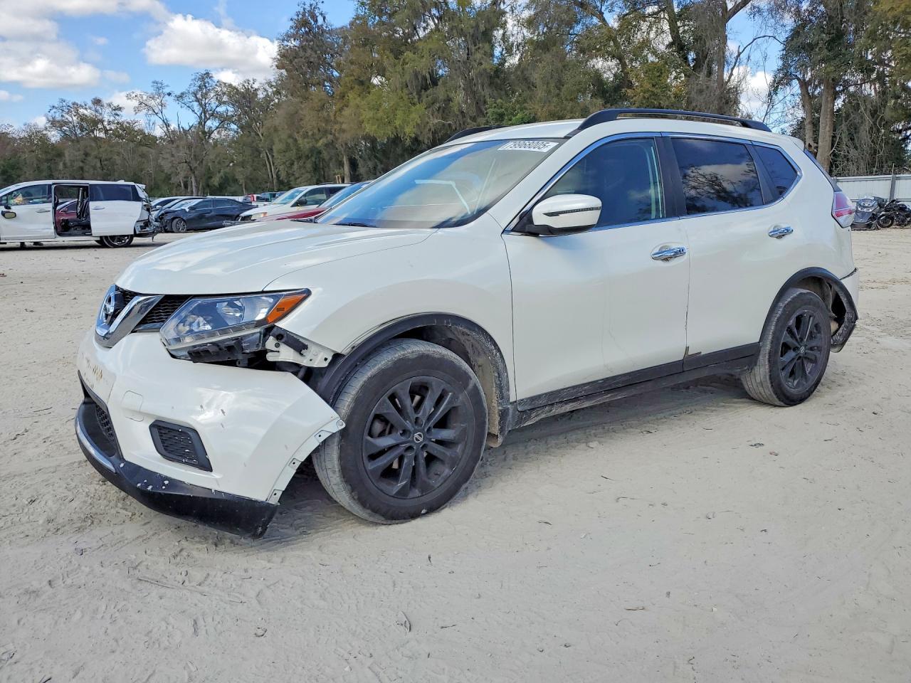 2016 Nissan Rogue sv