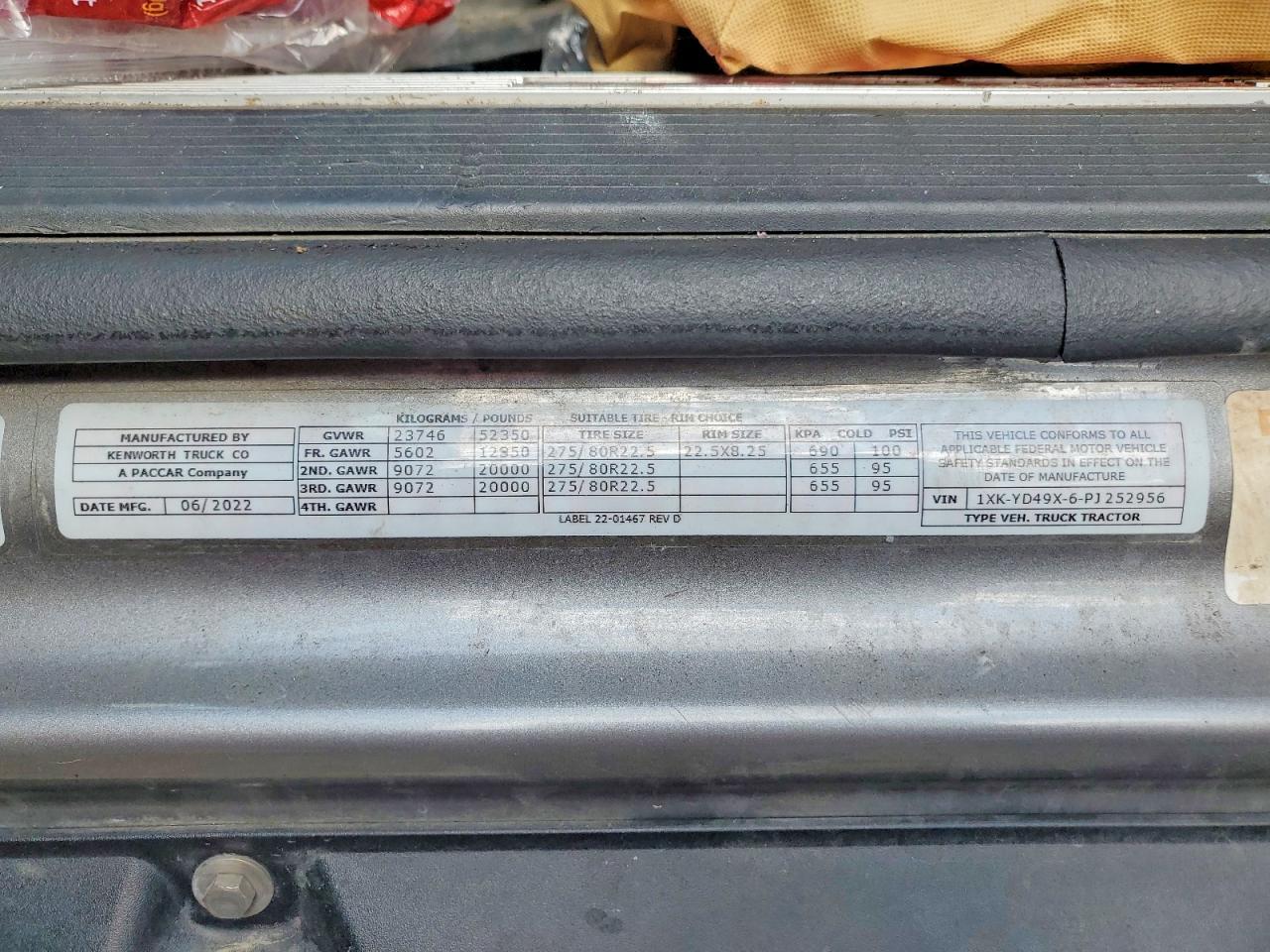 2023 Kenworth T680 Semi Truck