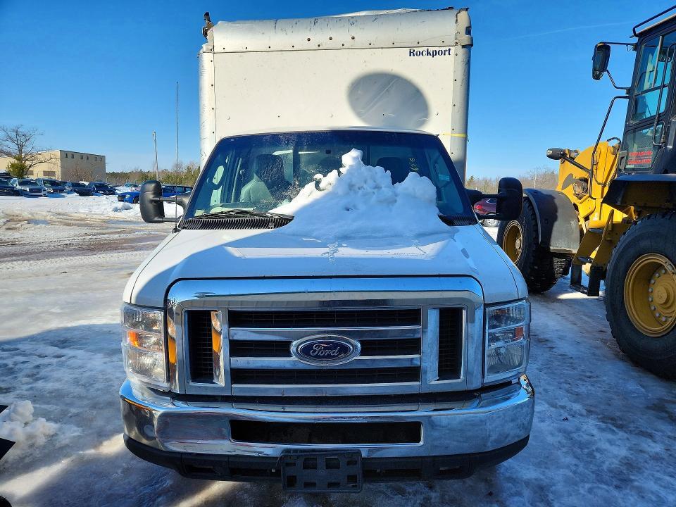 2019 Ford E350 BOX Truck
