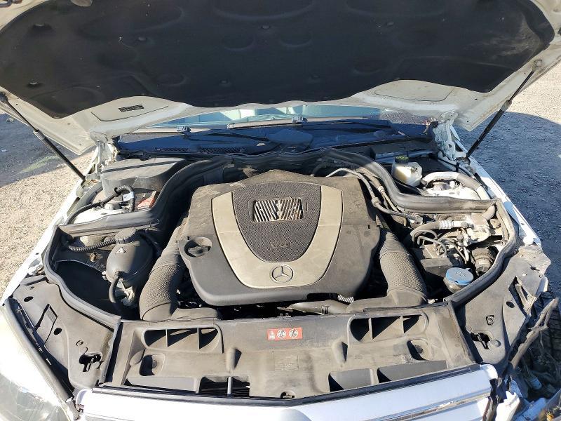 2011 Mercedes-Benz C300