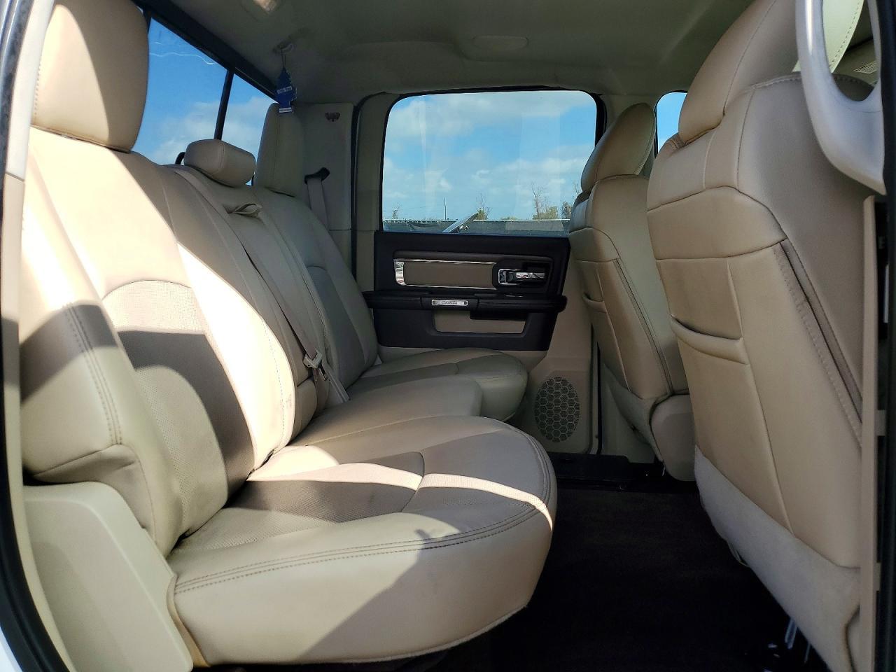 2014 Dodge 1500 Laramie