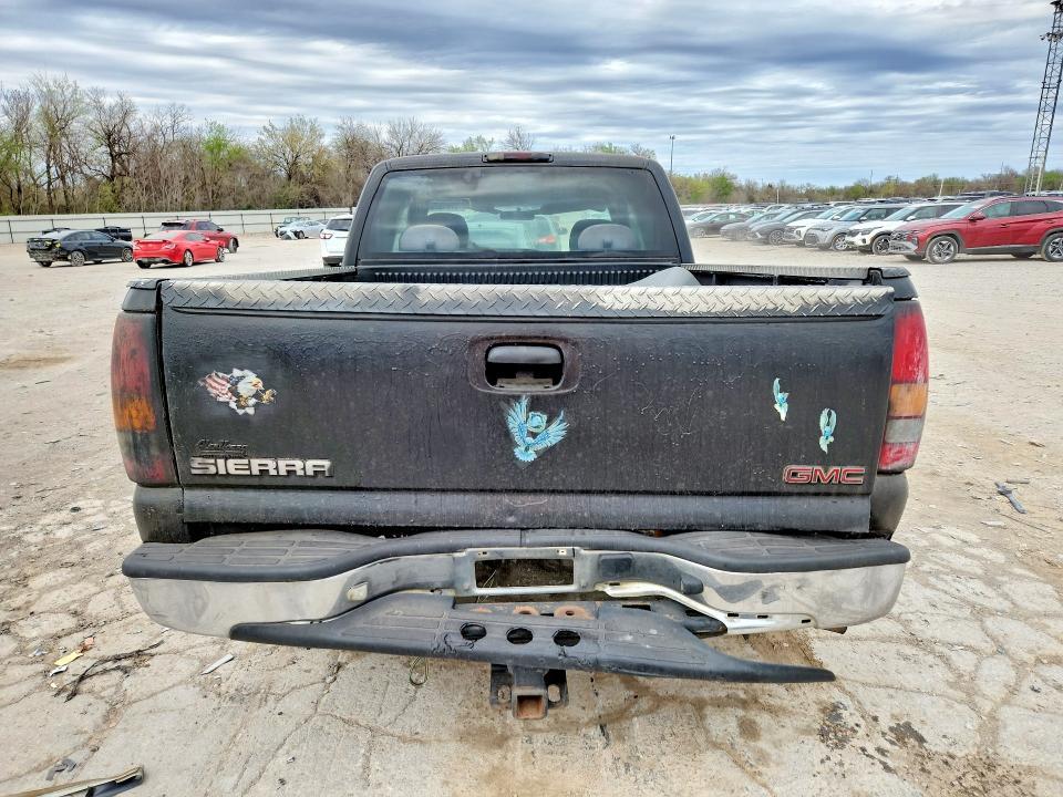 2002 GMC New Sierra C1500