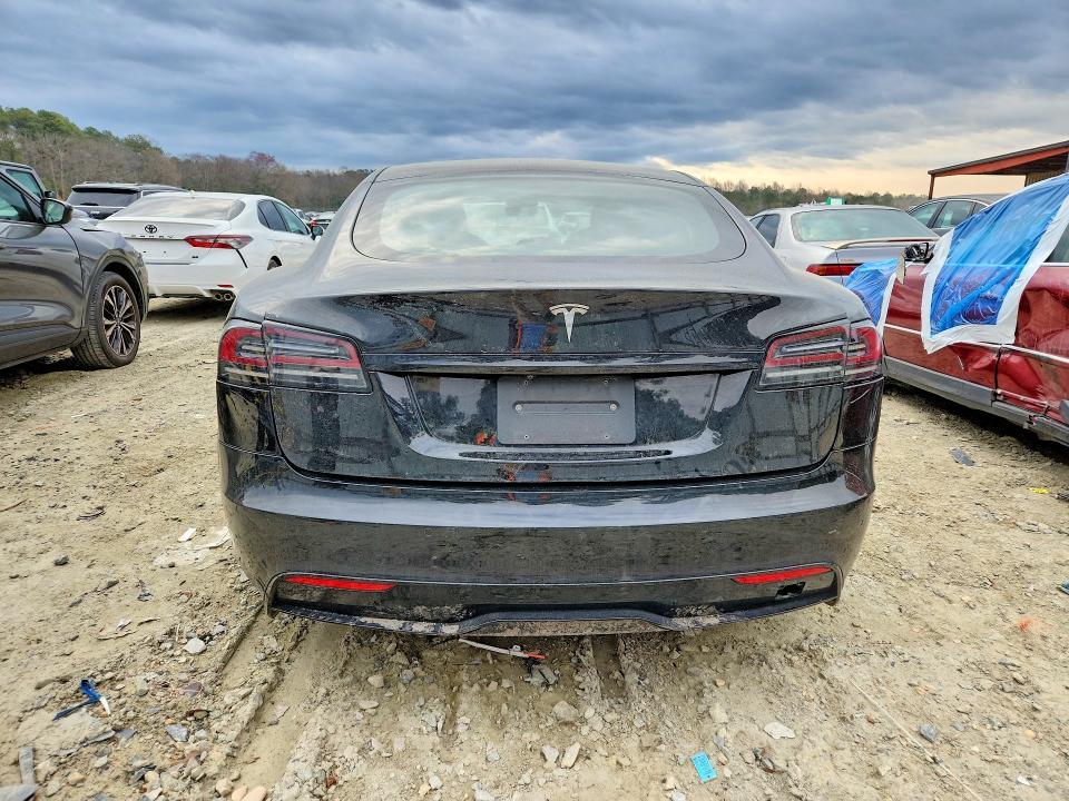 2022 Tesla Model s